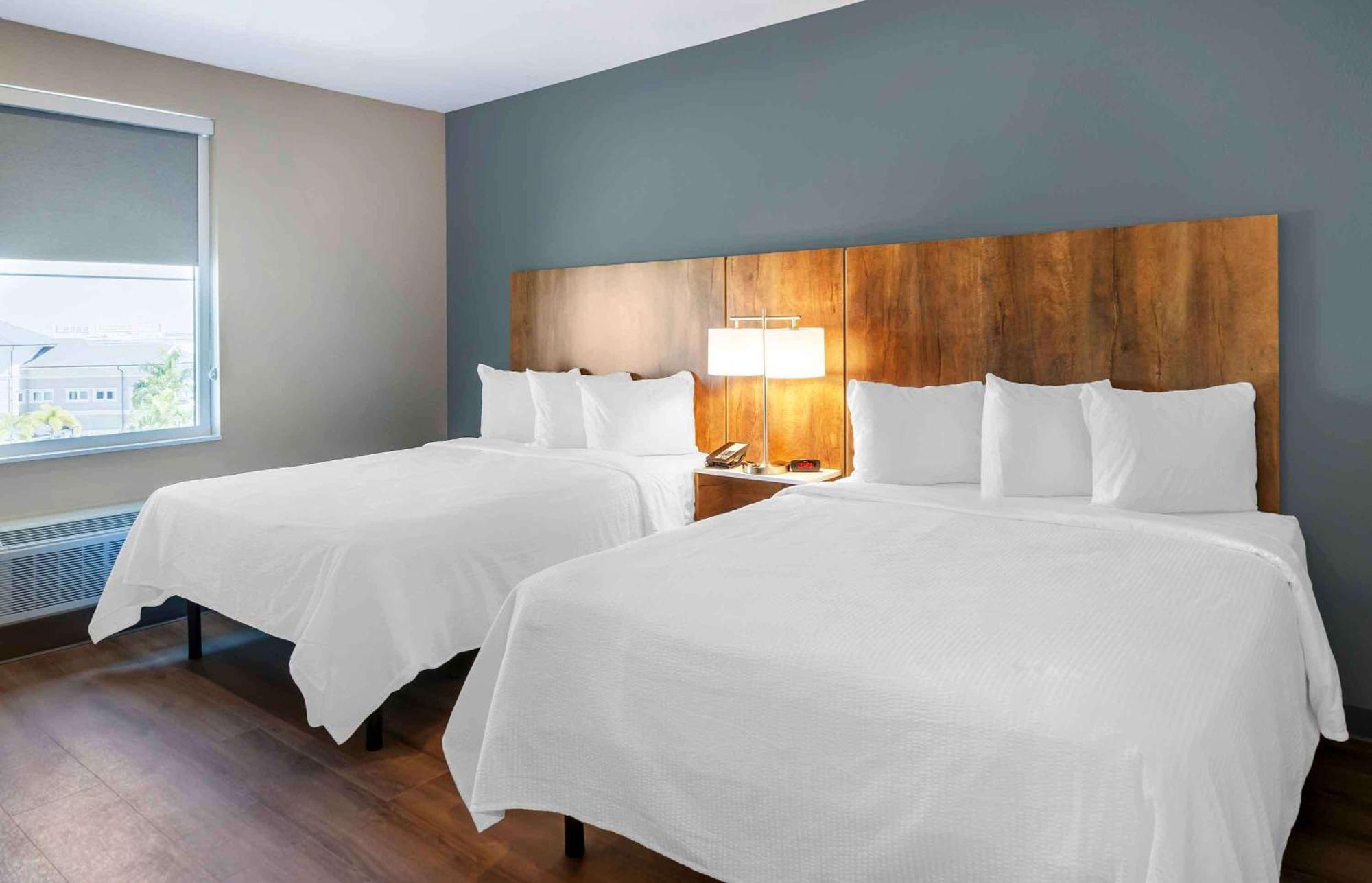 Extended Stay America Premier Suites - Fort Myers - Airport מראה חיצוני תמונה